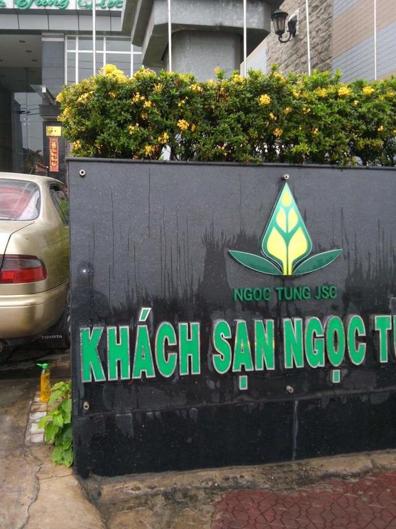 Ngoc Tung Riverside 2* TP. Hồ Chí Minh
